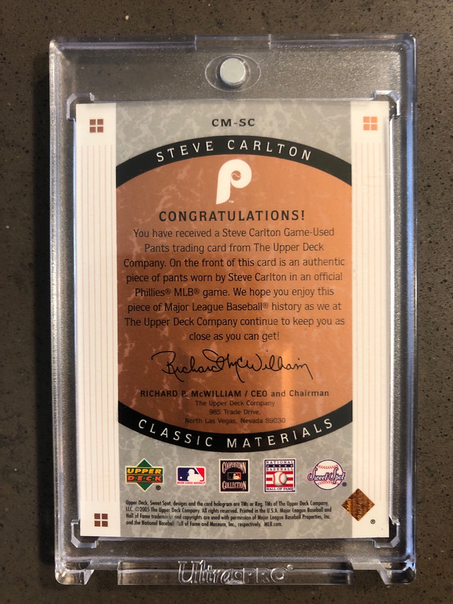 Steve Carlton Sweet Spot Classic Game Used Jersey Card  in Arts & Collectibles in Markham / York Region - Image 2