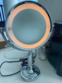 LAMPE DE MIROIR GROSSISSANT DE MAQUILLAGE DE SALLE DE BAIN ÉCLAI