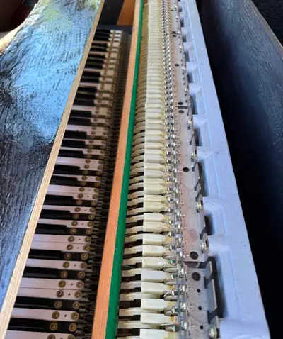 Electromechanical Keyboard (poor man’s Rhodes), View more