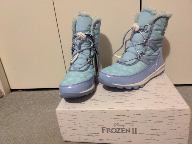 Sorel Frozen 2 Winter Boots in Kids & Youth in Strathcona County - Image 2
