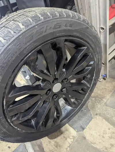 For Sale: 21" Original Range Rover Sport Winter Wheels & Toyo Tires – Excellent Condition Complete s...
