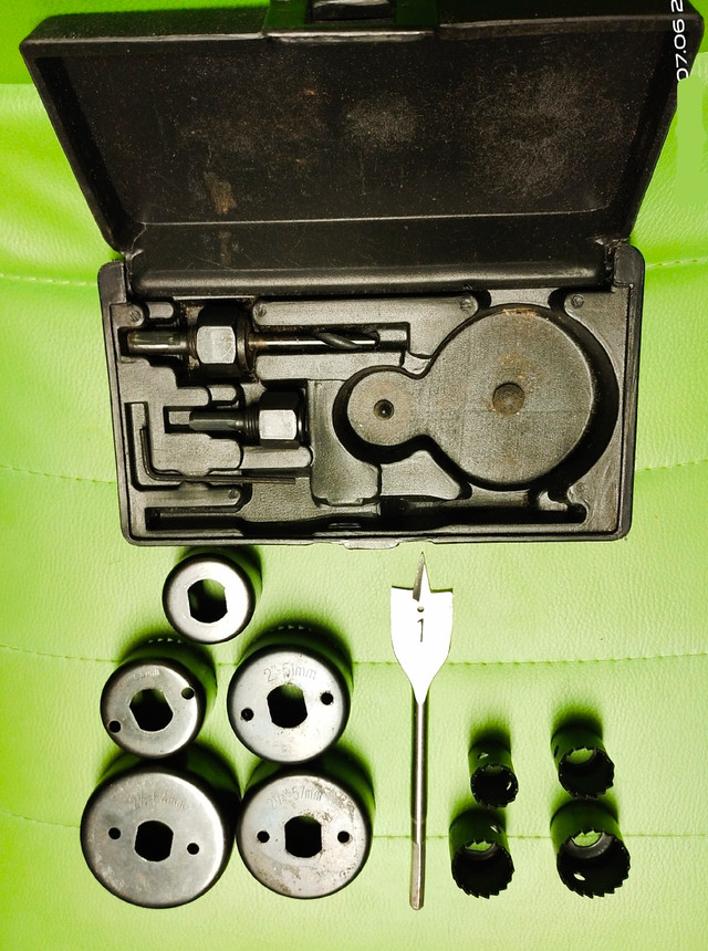 Hole Saw set $30 OBO in Power Tools in Mississauga / Peel Region