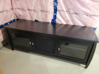 TV TABLE NEW