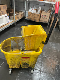 Mop bucket for Free