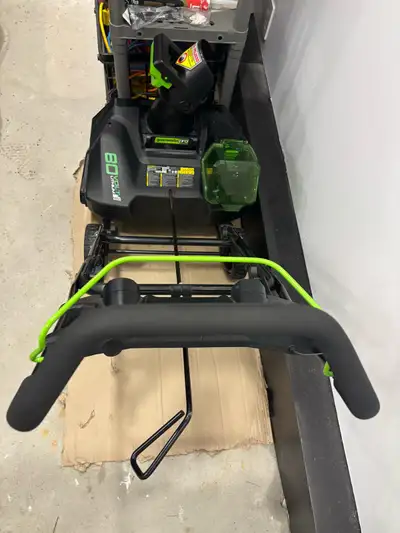 souffleuse Greenworks 80v à vendre, View more