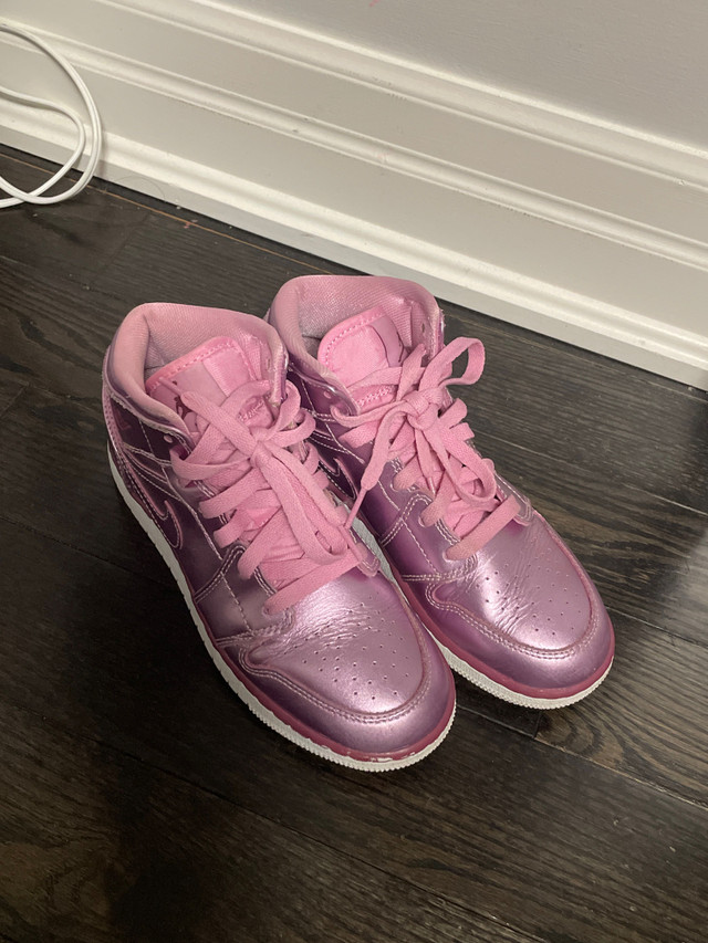 Jordan 1 Mid girls size 4 sneakers in Kids & Youth in Oakville / Halton Region