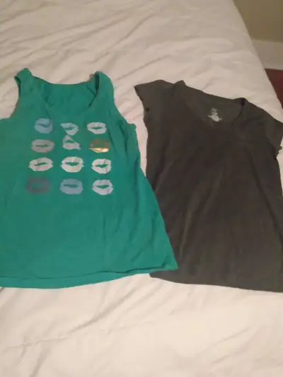 Green kisses tank top/ Grey t-shirt, View more