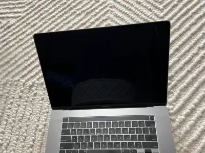 ▶︎ Model: MacBook Pro 2019 A2141 ---- $899 ▶︎ Display: 16 Inch ▶︎ Processor: i7 2.3GHz 6-core Proces...