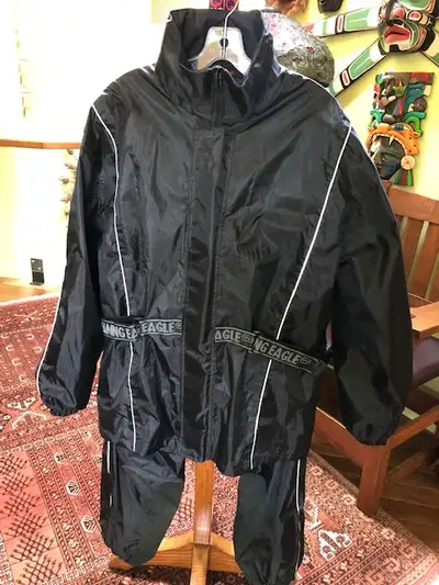 Mint condition Screaming Eagle rain suit (jacket and pants), worn only a couple of times. No rips, s...