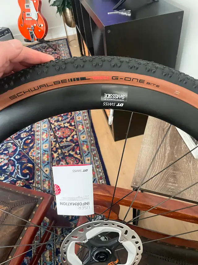 Brand new Carbon DT Swiss GRC 1400 wheelset with tires63008307328641123