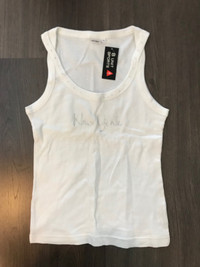 Lady’s summer shirt, new condition