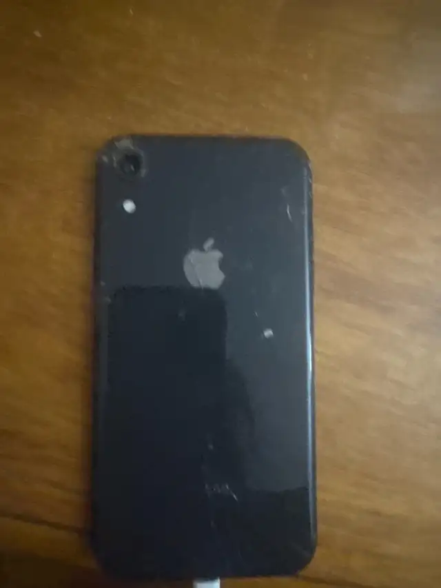 Apple iPhone556114057385093121