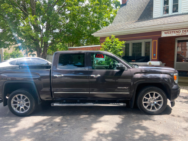 Best Price Denali $22,500.00 Nice in Cars & Trucks in Kawartha Lakes - Image 2