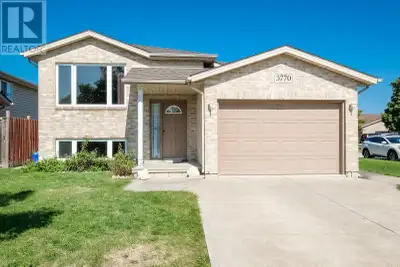- Well maintained Upper Level for Rent in South Windsor - 3 Bedroom + 1 Bathroom - Ideal for a small...