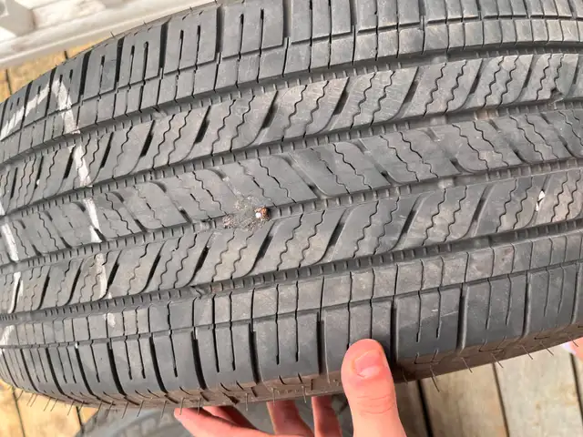 Bridgestone 235/65 R17 tires in Tires & Rims in Ottawa - Image 3
