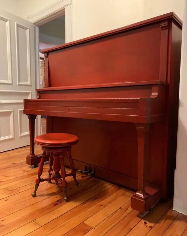 piano instrument in Pianos & Keyboards in City of Montréal - Image 2