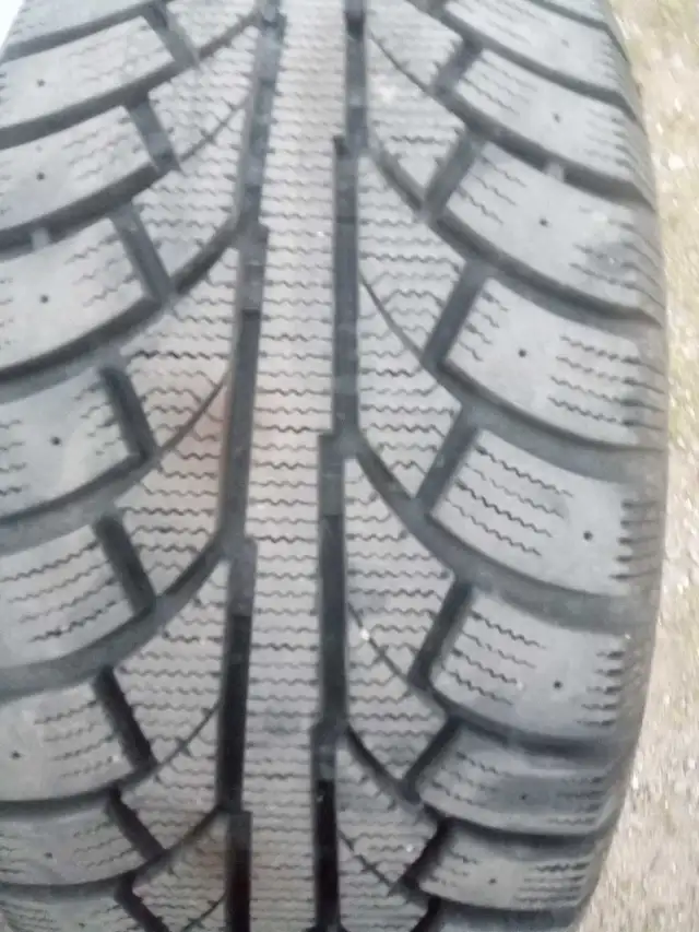 2 Tires | 225/50 R17 in Tires & Rims in Annapolis Valley - Image 3