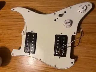 Fender Stratocaster loaded pick guard H/H configuration, View more