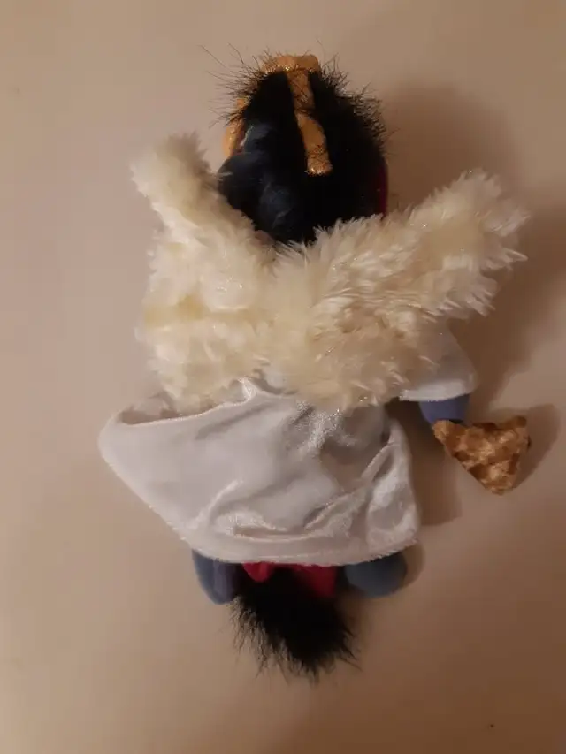 Vintage Angel Eeyore Beanie Plush 2000 in Arts & Collectibles in Peterborough - Image 11