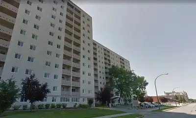 ✨ 3-Bedroom Apartment for Sublet – 130 Beliveau Road ✨ Available January 1. Lease until June 30, 202...