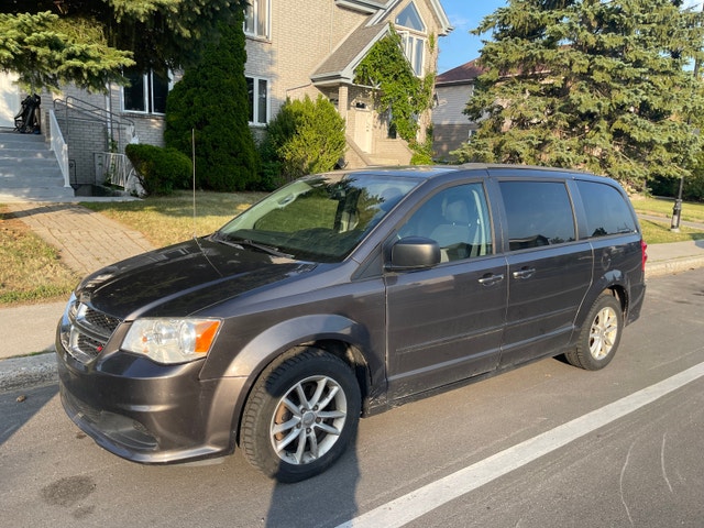 Dodge caravan sxt — photo 2