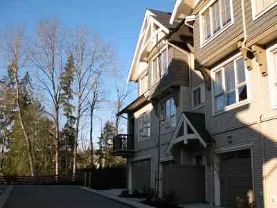 3bed/2.5 Bath - 1335ft2 - Coquitlam Townhouse (Coquitlam Whitetail Lane - Dayanee Spring) For Rent:...