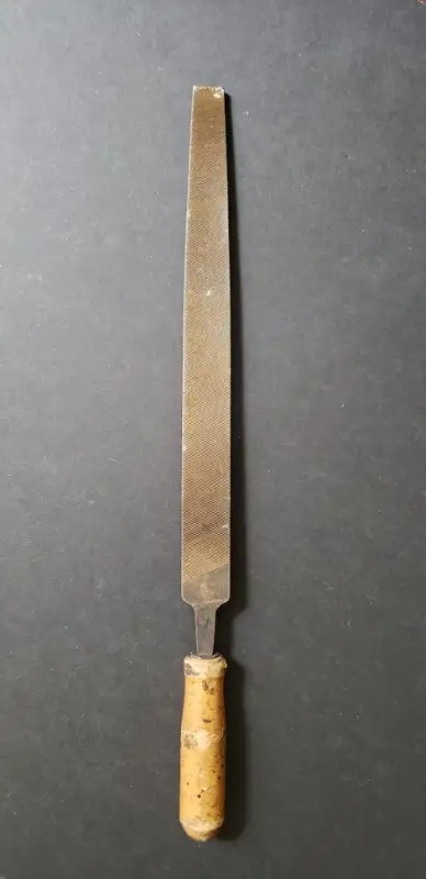 Flat bastard double cut American Pattern file with sturdy wood handle * file is 14 inches (35.6 cm)...