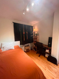 2 bedroom apartment available for sublet