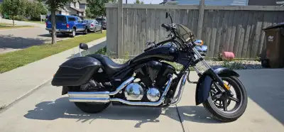 Selling this amazing Honda Stateline VT1300. Don’t have enough time to ride anymore. That's why sell...