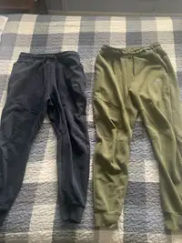 (2 FOR 1) Olive and black Nike Tech pants