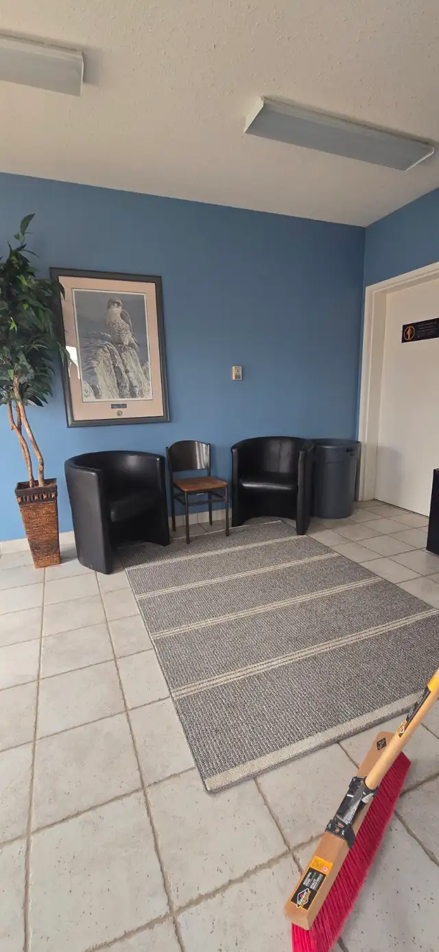 2-Bay Shop & Office - Incl. All Utils+ Parking + Lot Space in Commercial & Office Space for Rent in Red Deer - Image 8