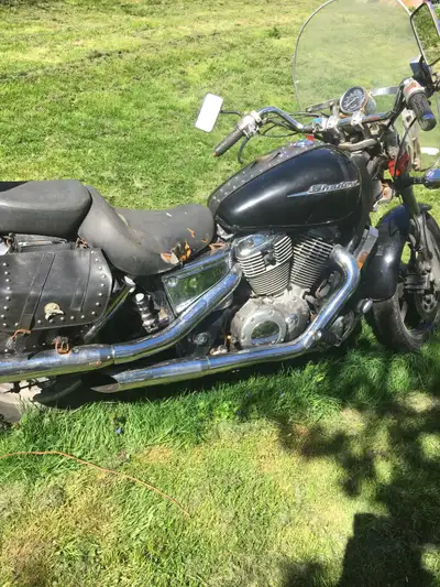 Bike runs great , needs a little tic on the cosmetics. First $1500 takes it home.