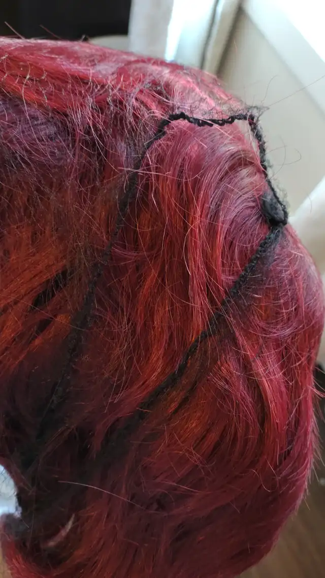 Women's dark burgundy wig in Women's - Other in City of Halifax - Image 3