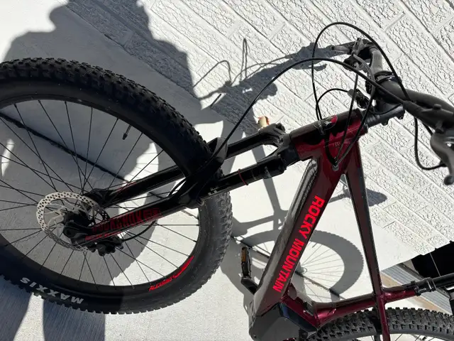 Rocky Mountain E bike in eBike in St. Catharines - Image 5