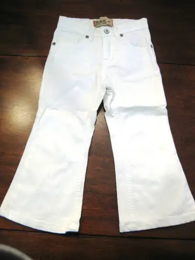 Like New Children's Place Size 4T White Denim Jeans -mint shape, View more