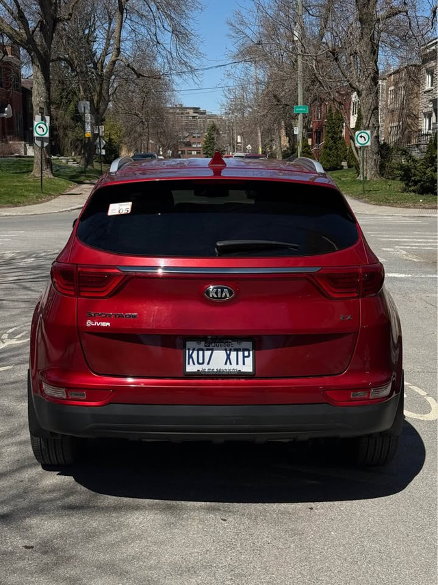 2018 Kia sportage dans Autos et camions  à Ville de Montréal - Image 2