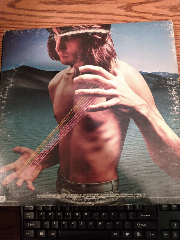 Todd Rundgren Back To The Bars Double Vinyl Record $6 in CDs, DVDs & Blu-ray in Peterborough - Image 3