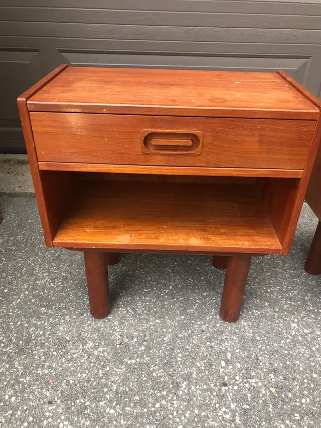 Pair of Dyrlund MCM teak nightstands in Other in City of Toronto - Image 4