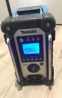 Radio makita fonctionne numéro 1