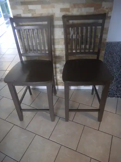 @!@  2 Chaises en Bois Type Comptoir 2 Wood Bistro Chairs, View more