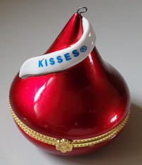 Vintage Rare Red Hersheys Kisses Ceramic Trinket Box Hinged Lid
