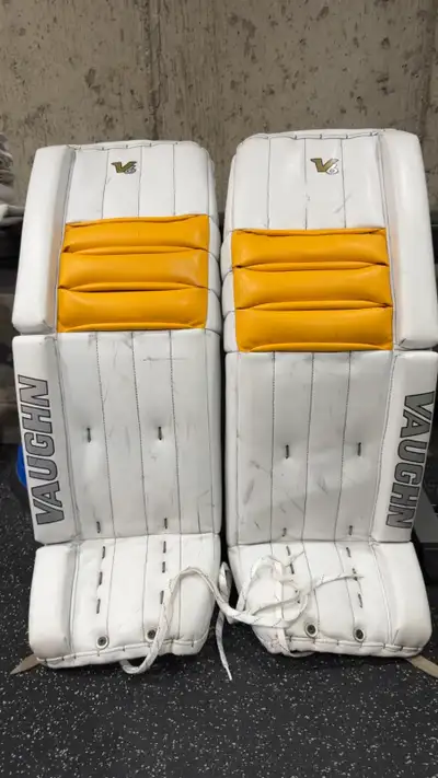 Vaughn V6 32 inch goalie pads, View more