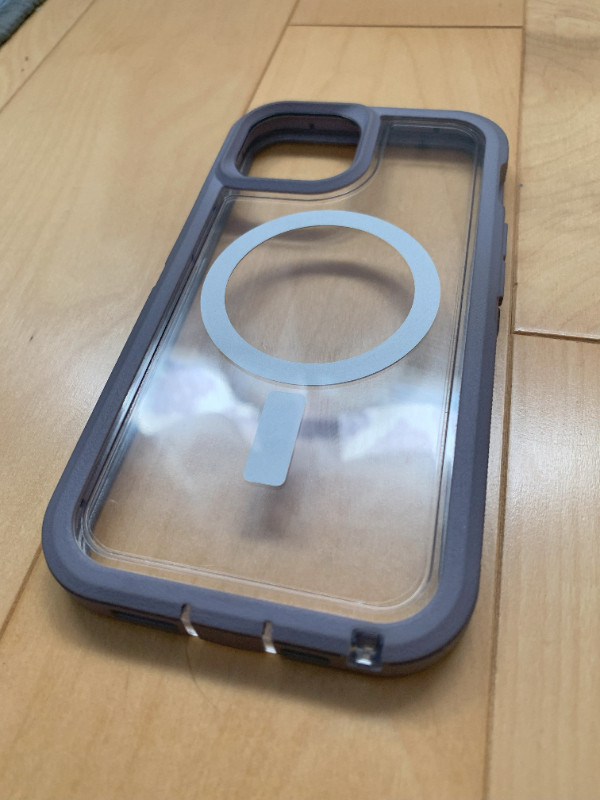 Case Otterbox Defender XT Series Clear MagSafe iPhone 13 to 15 in Cell Phones in Gatineau - Image 4