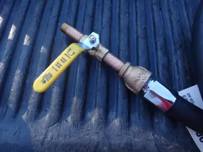 Besoin d'un réservoir pour votre génératrice ? Besoin d'un réservoir pour remplir votre machinerie a...