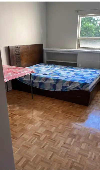 Furnished Private Room for Rent - 750$ Room for Rent – Great Location! Location: Don Mills and Eglin...