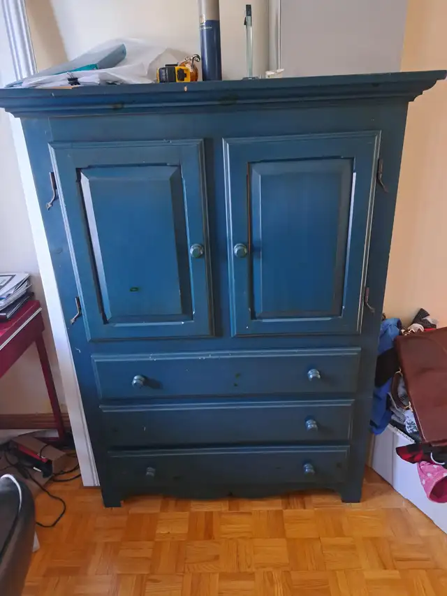 Set de chambre reproduction antique in Multi-item in Longueuil / South Shore - Image 3