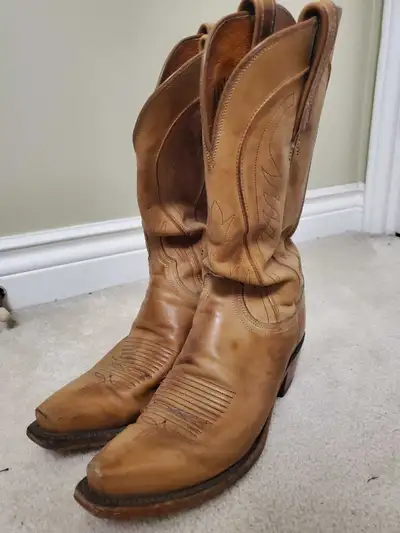 Lucchese Women's Size 7 Western Boots, View more