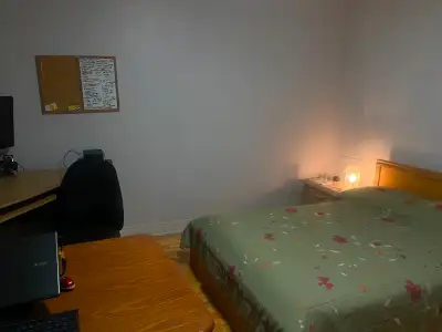 Cozy room for your stay near the metro