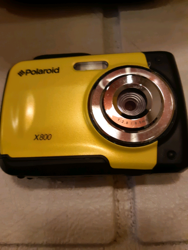 Digital Camera, Waterproof up to 3 m underwater. $175.00