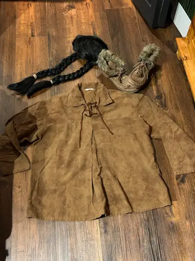 Halloween costume lady size M, View more